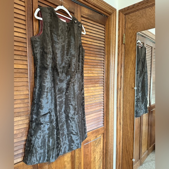 Vintage 1960s It’s Majestic mod brown faux fur velvet dress in size large. - Picture 5 of 10